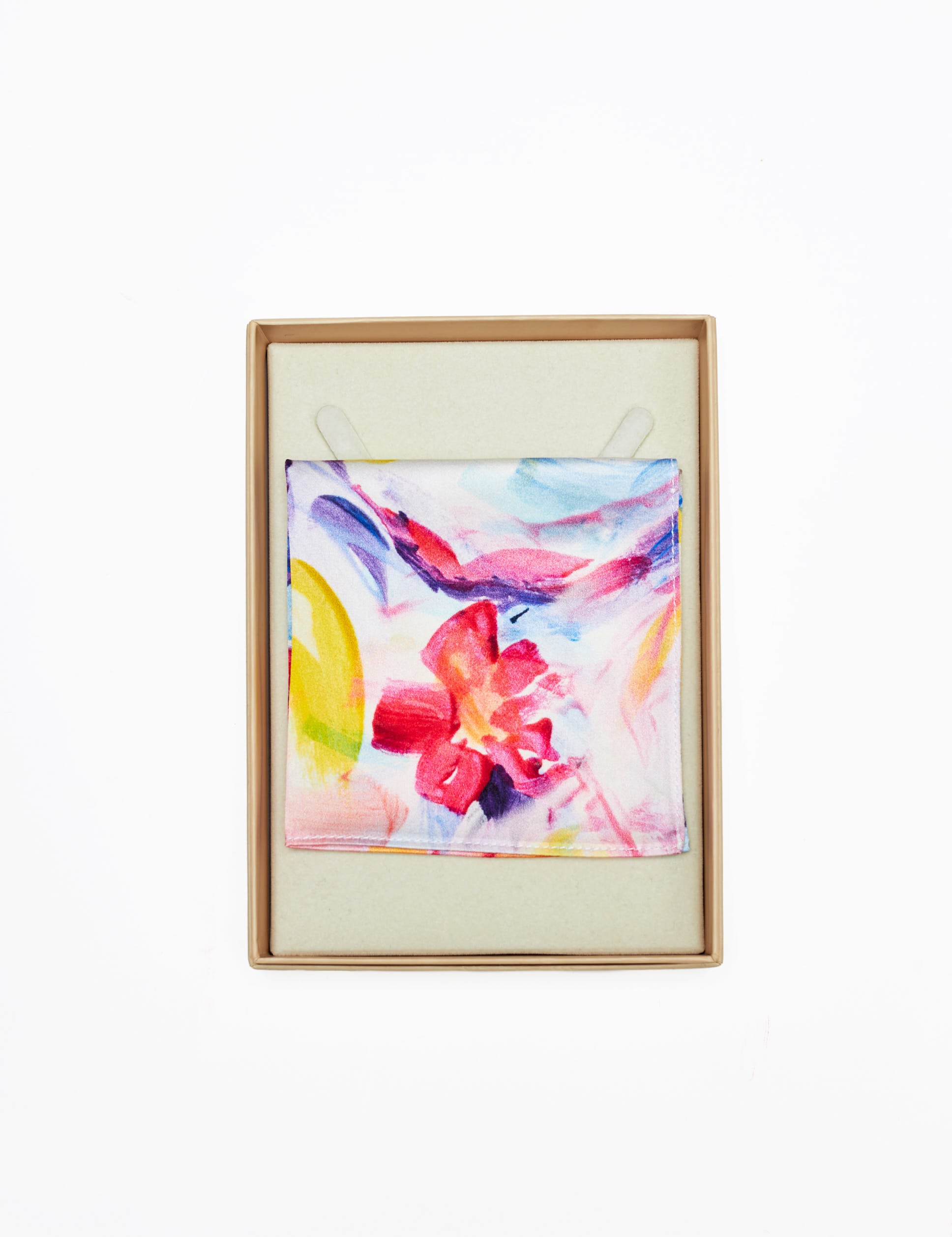 SIGNATURE SILK SCARF